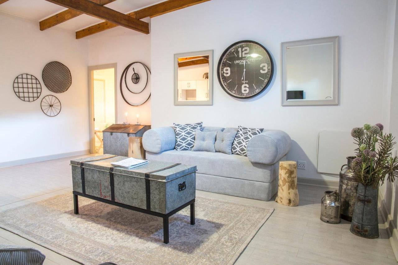 River Bend Guesthouses Graaff-Reinet Buitenkant foto